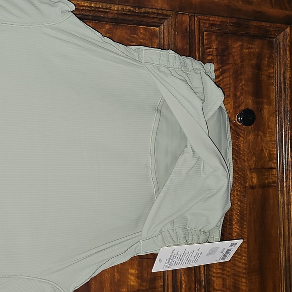 Lululemon Nwts All It Takes Back-Twist Rib Short Sleeve Tops! Sz 6 FOGN! - Picture 8 of 9